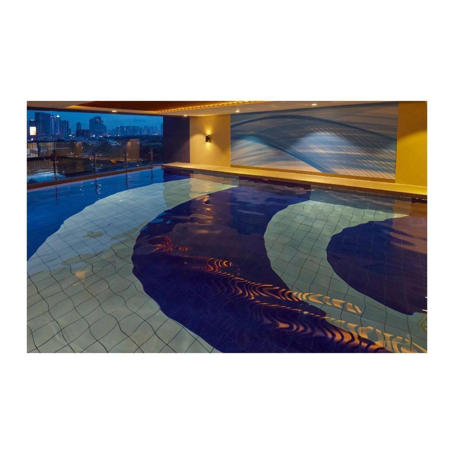 Summit Hotel Greenhills Ciudad Quezon Exterior foto